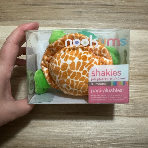 Nookums shakies pacifier turtle - Picture 1 of 5